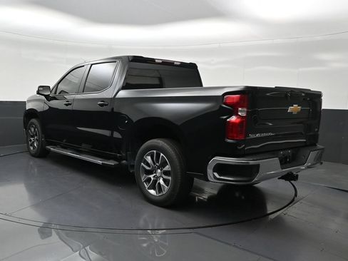 Used 2024 Chevrolet Silverado 1500 LT RWD image 3