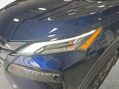 New 2026 Nissan Rogue SV w/ Cold Weather Package AWD/4WD image 30