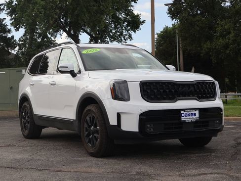 Certified 2025 Kia Telluride SX Prestige X-Pro AWD/4WD image 1
