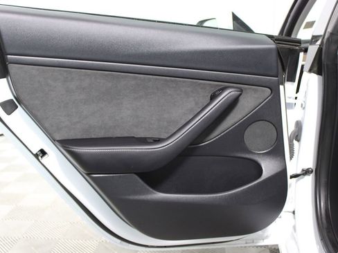 Used 2023 Tesla Model 3 Performance image 18