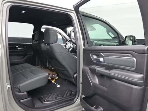 New 2026 RAM 1500 4x4 Crew Cab image 26