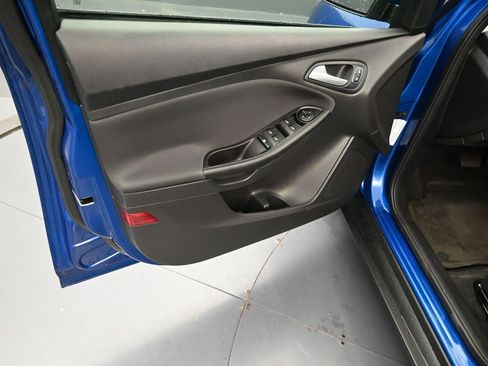 Used 2018 Ford Focus SE image 22