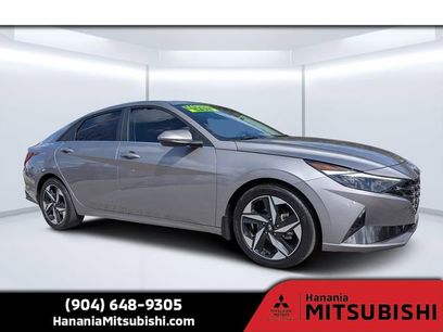 Used 2023 Hyundai Elantra Limited
