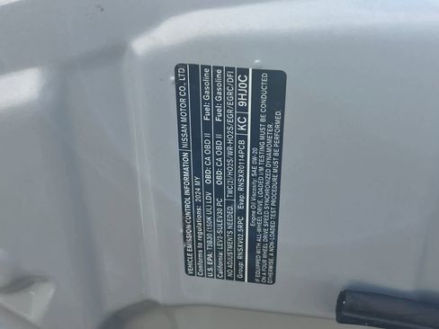 Used 2024 Nissan Altima 2.5 SR FWD image 28