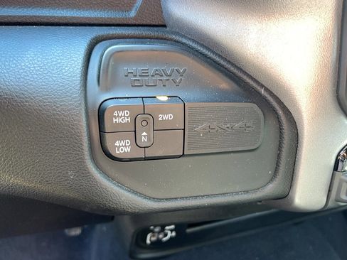 Used 2024 RAM 3500 Big Horn AWD/4WD image 22
