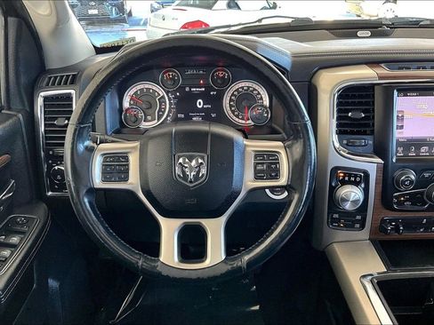 Used 2015 RAM 1500 Laramie w/ Convenience Group image 9