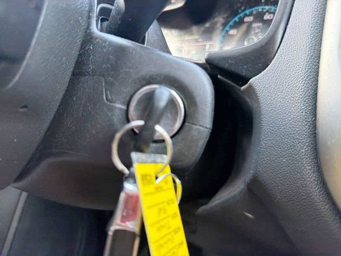 Used 2016 Chevrolet Colorado Z71 image 31