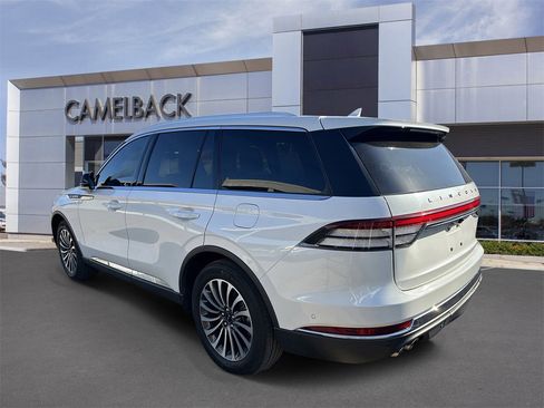 Used 2022 Lincoln Aviator Reserve w/ Equipment Group 201A image 6