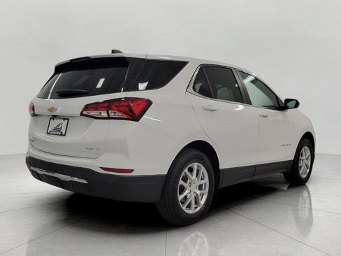 Used 2024 Chevrolet Equinox LT AWD/4WD image 19