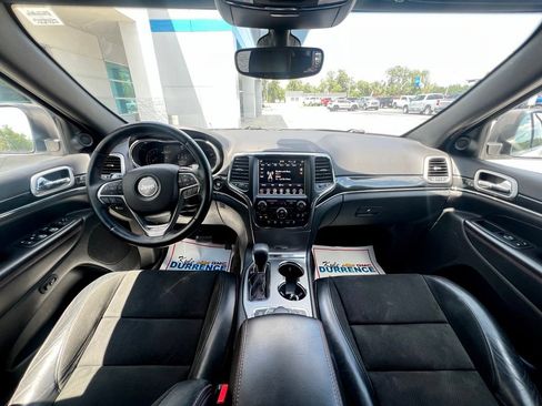 Used 2018 Jeep Grand Cherokee Trailhawk AWD/4WD image 15