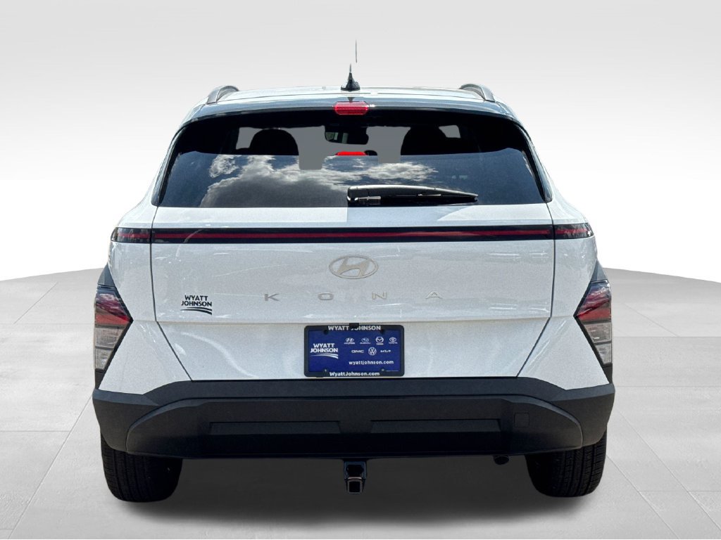 New 2027 Hyundai Kona SEL Sport FWD image 4