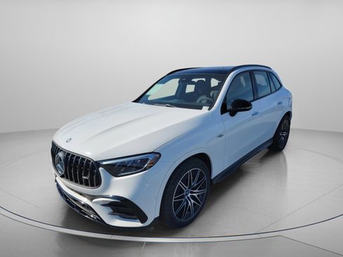 New 2026 Mercedes-Benz GLC 43 AMG 4MATIC image 2