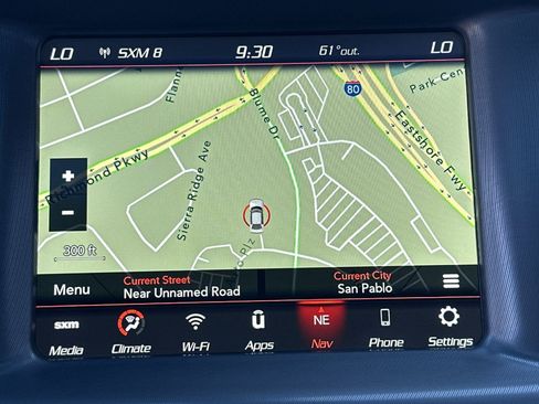 Used 2022 Dodge Charger R/T w/ Harman/Kardon Audio Group image 22