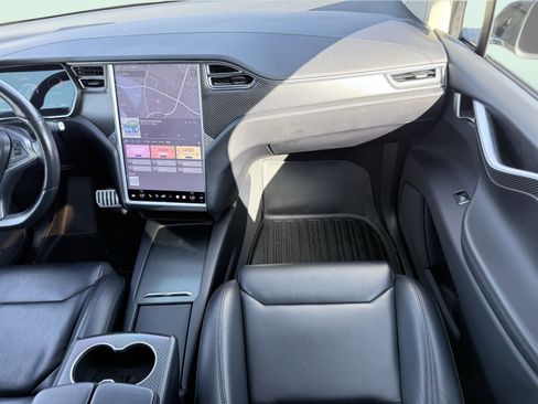 Used 2018 Tesla Model X P100D image 49