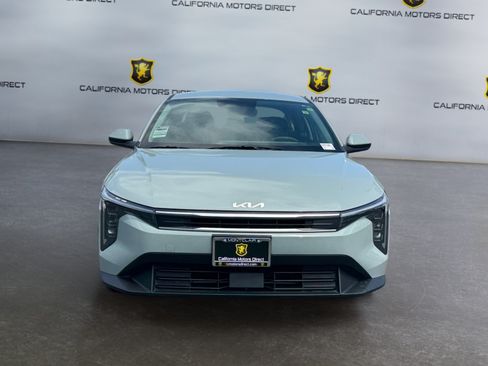 Used 2025 Kia K4 FWD image 8