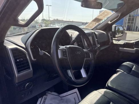 Used 2020 Ford F150 Lariat AWD/4WD image 14