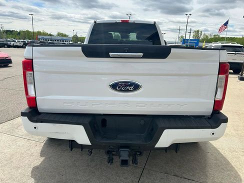 Used 2018 Ford F350 XLT w/ XLT Value Package AWD/4WD image 6