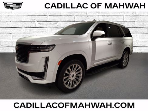 Certified 2023 Cadillac Escalade Premium Luxury AWD/4WD image 1