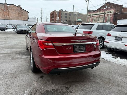 Used 2013 Chrysler 200 Limited image 9