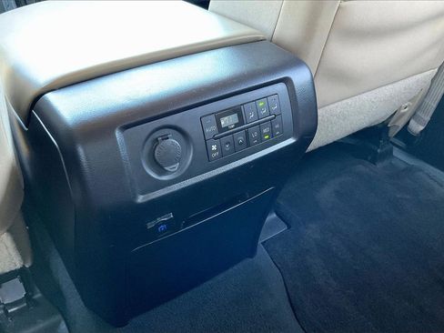 Used 2022 Toyota Sequoia SR5 image 34