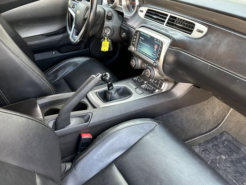 Used 2015 Chevrolet Camaro SS image 19