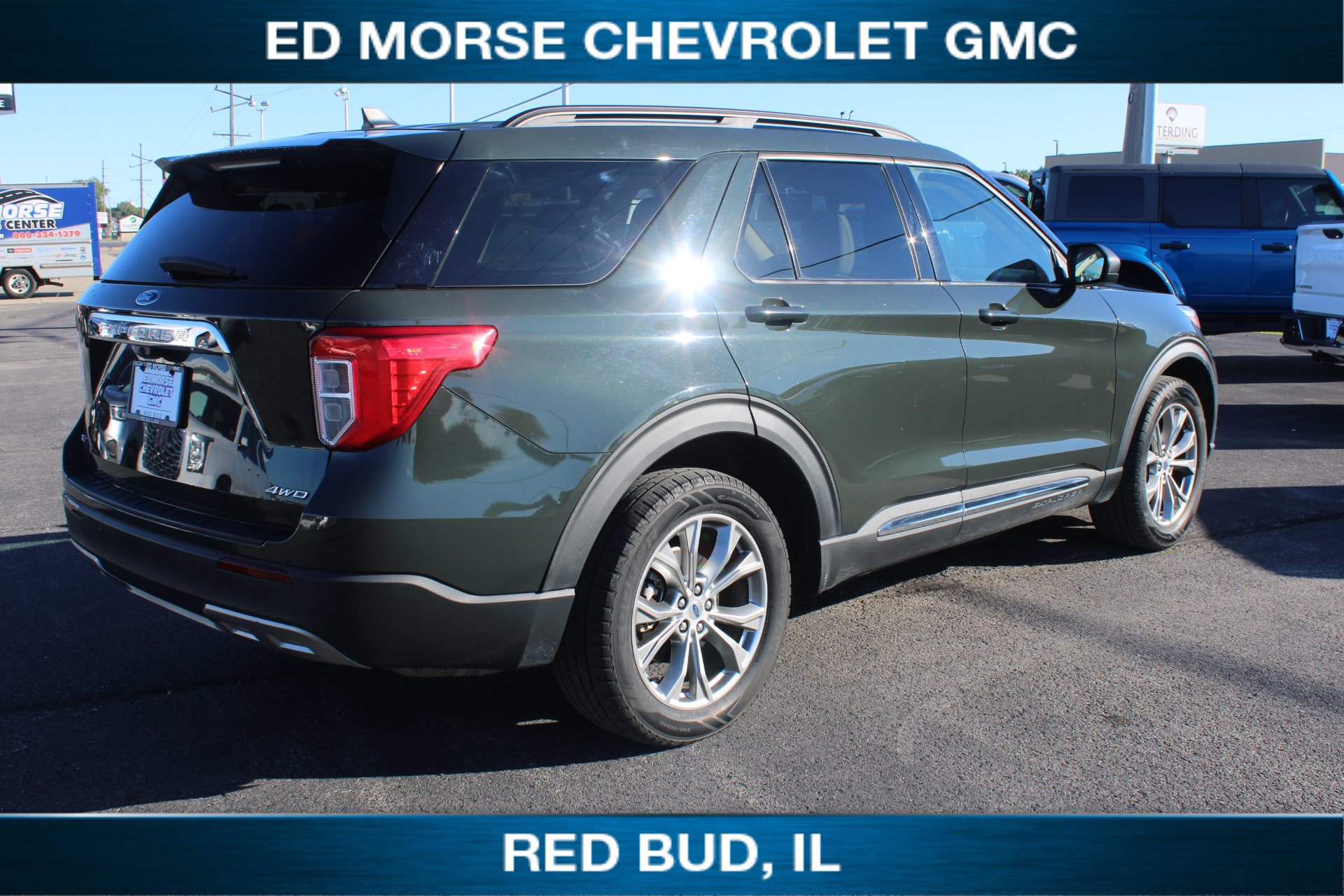 Used 2022 Ford Explorer XLT w/ Equipment Group 202A AWD/4WD image 5