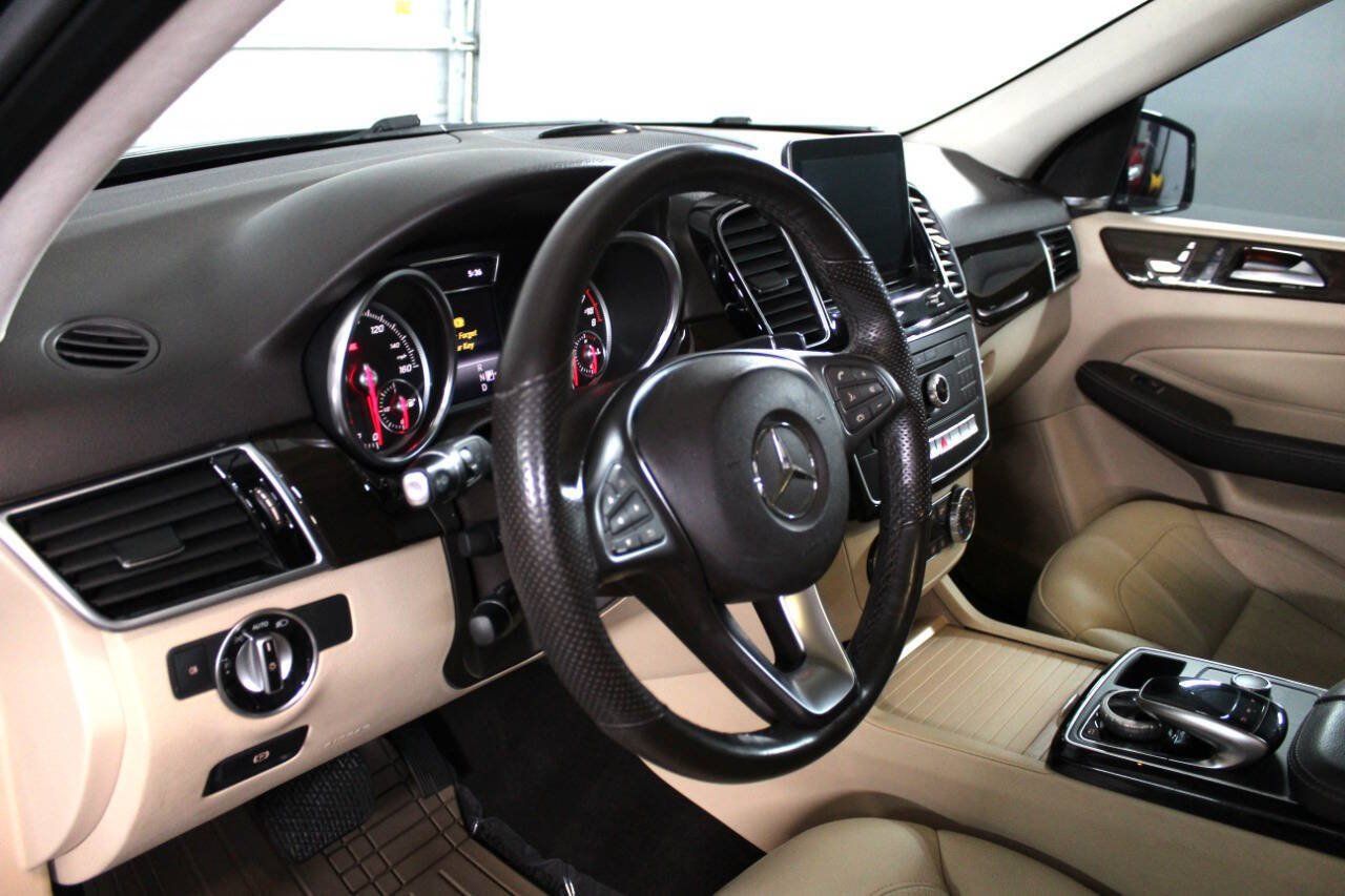Used 2017 Mercedes-Benz GLE 350 image 11