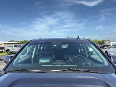 Used 2017 GMC Yukon Denali w/ Open Road Package AWD/4WD image 25
