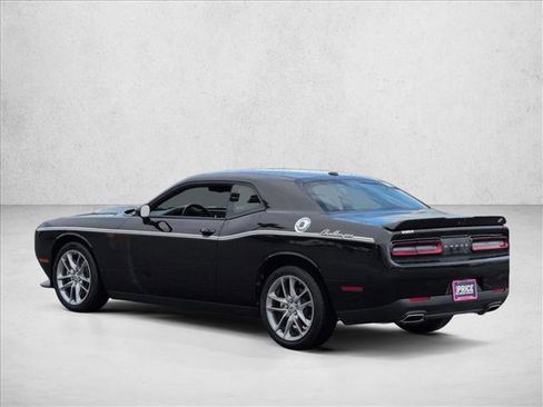 Used 2022 Dodge Challenger GT AWD/4WD image 8