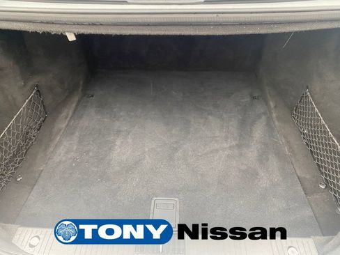 Used 2012 Mercedes-Benz S 550 image 11