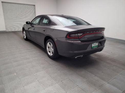 Used 2020 Dodge Charger SXT RWD image 5
