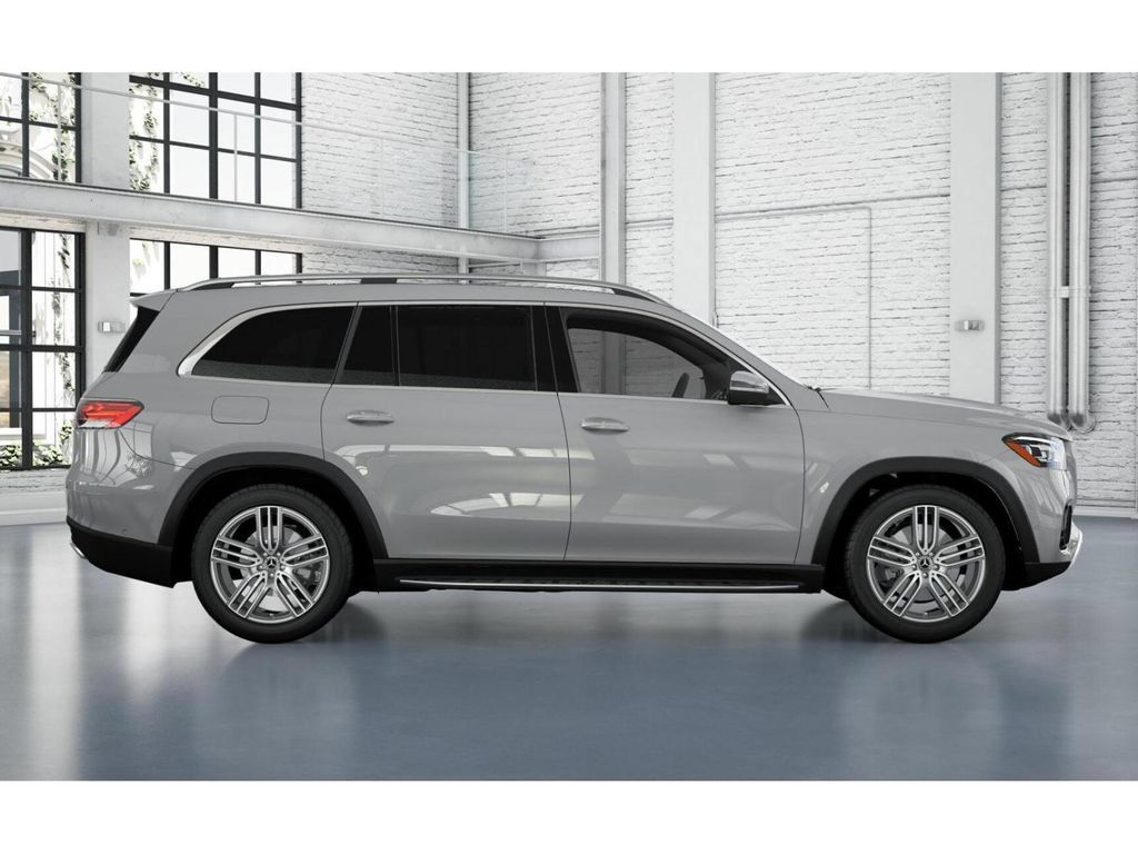 Certified 2026 Mercedes-Benz GLS 450 4MATIC image 2