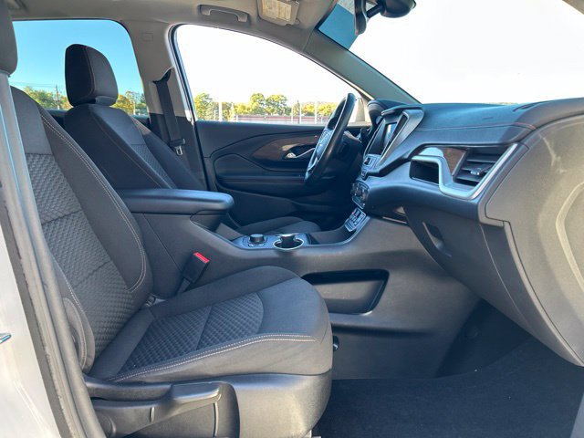 Used 2020 GMC Terrain SLE w/ Driver Convenience Package AWD/4WD image 23