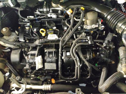 Used 2019 Ford Edge Titanium image 30