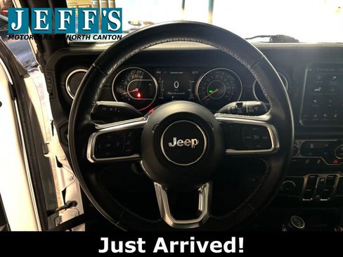 Used 2021 Jeep Wrangler Unlimited Sahara w/ Uconnect 4C Nav & Sound Group image 12