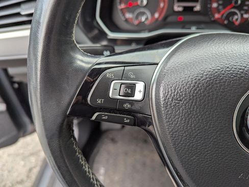 Used 2020 Volkswagen Jetta R-Line FWD image 16