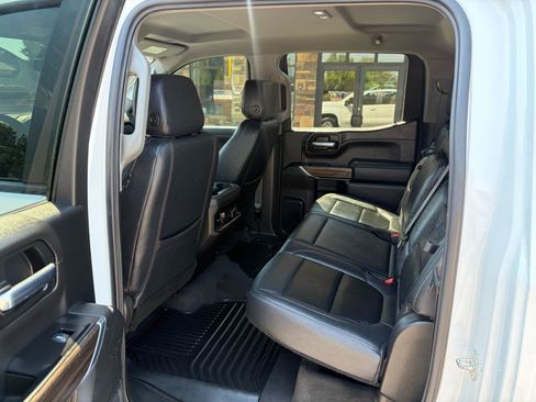 Used 2020 Chevrolet Silverado 1500 RST AWD/4WD image 5