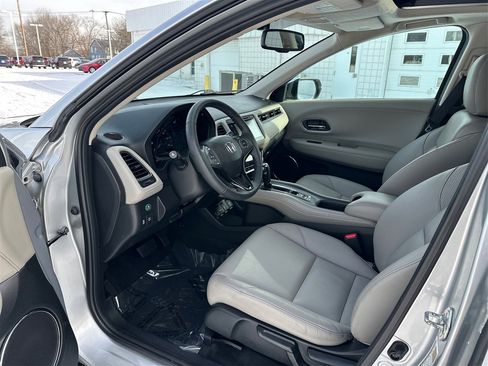 Used 2016 Honda HR-V EX-L image 9