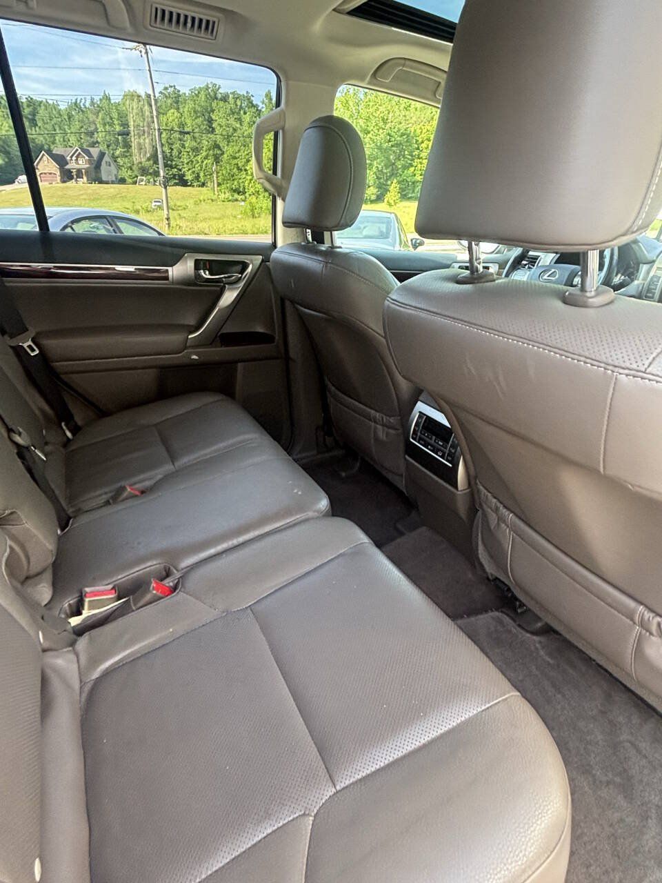 Used 2017 Lexus GX 460 Premium w/ Premium Package AWD/4WD image 19