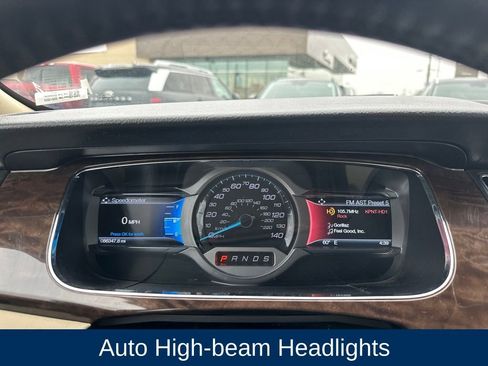Used 2018 Ford Taurus Limited w/ Driver Assist Package image 16