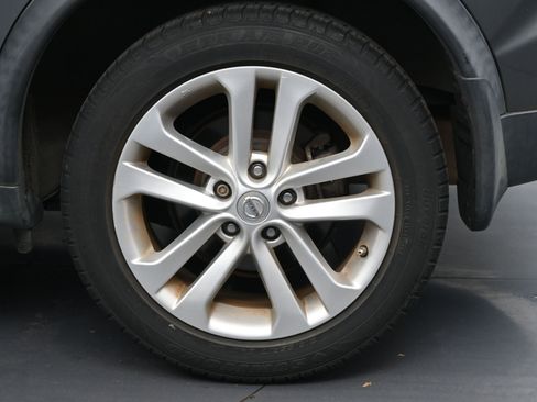 Used 2015 Nissan Juke SV image 21