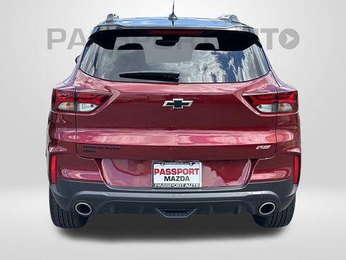 Used 2023 Chevrolet TrailBlazer RS w/ Sun and Liftgate Package AWD/4WD image 3