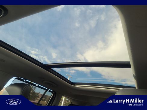 Used 2024 Jeep Grand Cherokee Limited 4xe w/ Luxury Tech Group II image 33