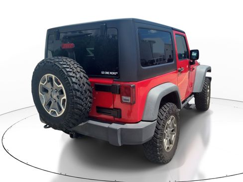 Used 2015 Jeep Wrangler Rubicon w/ Power Convenience Group AWD/4WD image 6