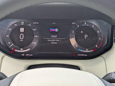 New 2025 Land Rover Range Rover Long Wheelbase Autobiography image 8