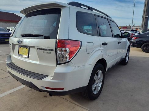 Used 2012 Subaru Forester 2.5X w/ Alloy Wheel Pkg image 4