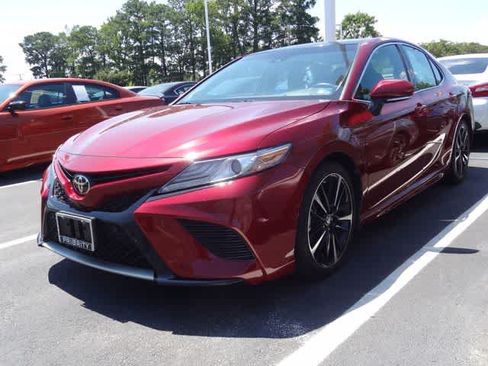 Used 2018 Toyota Camry XSE w/ Audio Package FWD image 1