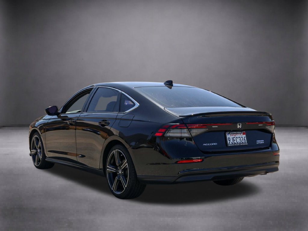 Used 2024 Honda Accord Sport image 6