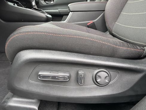 Used 2026 Honda CR-V Sport image 15