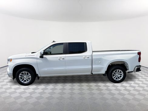 Used 2025 Chevrolet Silverado 1500 LT RWD image 8